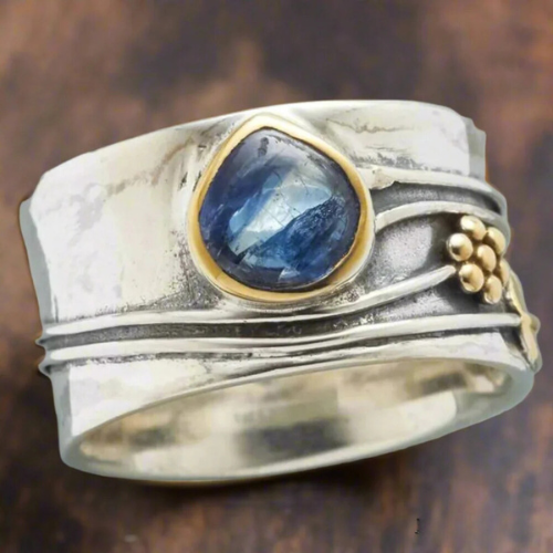 Anillo Bohemio con Piedra de Meditación Azul