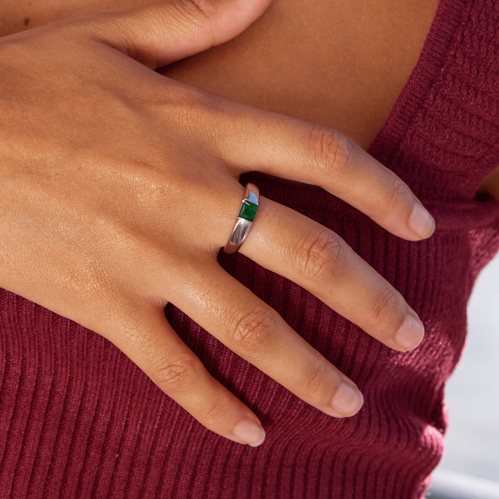 Anillo Esmeralda Real